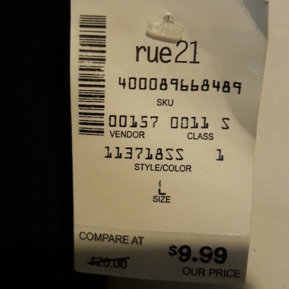 Black tank - Picture 2 of 2